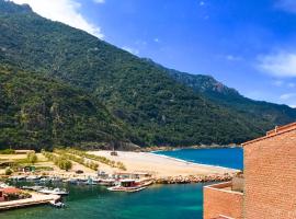 Les résidences du port appartements meublés，位于波尔图的酒店