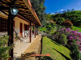 Casa com Lazer e Natureza em Teresopolis，位于Campanha的酒店