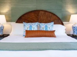 Swank Boutique Suites