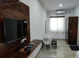 Hotel O R Square