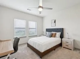 Chisholm Trace 734 I Spacious 1 Bed 1 Bath