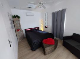 Love zen et spa，位于索列图卡的酒店