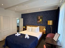 Hotel West Inn Aan Zee，位于登乌弗的酒店