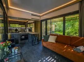 Water Hideout - Floating Luxury in Pure Wilderness