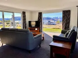 Majestic View - Lake Tekapo