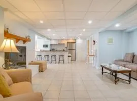 Steps to Pond and Beach! Couples Retreat in Cape Cod