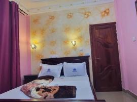 Nefar palace hôtel，位于Bafoussam的酒店