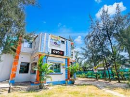 Hotel O Aradhya Beach Resort，位于曼达莫尼的酒店