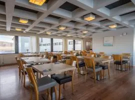 劳加尔坝基酒店