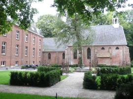 Klooster Nieuwkerk Goirle，位于Goirle的酒店