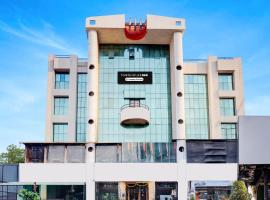 Super Townhouse Oak Viman Nagar Downtown Formerly Hotel Cilantro，位于浦那的酒店