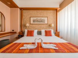 Crystal Hotel Varese，位于瓦雷泽的酒店