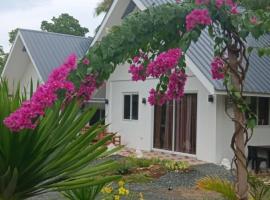 Bohol Lovers Homestay in Anda Bohol nearby beach，位于安达的酒店