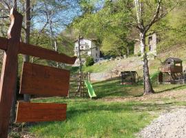 La Casa nel Bosco BeB，位于Bee的酒店