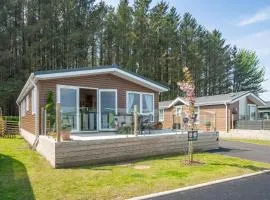 Antler Lodge - Meadows Retreat Lodge Park