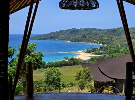 ketanu bamboo lodge sumba，位于Praikalogu的酒店