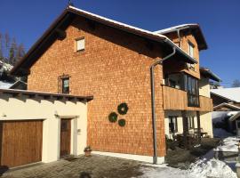 Ferienwohnung Dorfblick (Herzog)，位于林德伯格的酒店