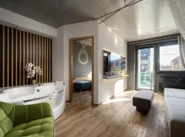Onyx Luxury Sarvar
