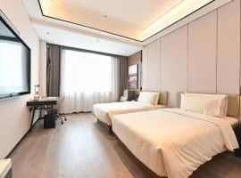 Atour Hotel Tianjin Xiqing North Avenue