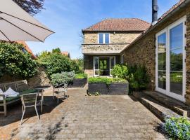 Beautiful Home In Odense M With Wifi，位于欧登塞的酒店