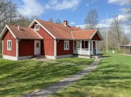 1 Bedroom Lovely Home In Kättilstorp