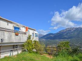 Lovely Apartment In Tavaco，位于Tavaco的酒店