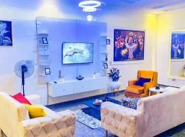 Family 4BR Escape - Pool, Balcony and Play Ground