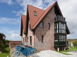 Dünenhuus West，位于于斯德的酒店