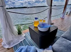 Piękny Dom na wodzie!!! Mazury szlak WJM