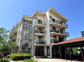 Guesthouse Apartments，位于东吉托伊的酒店