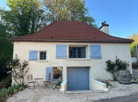 Le Petit Moulin