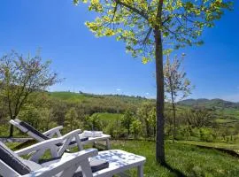 Dimora Molino Galeotto , Giardino e vista Appennino