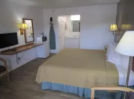 Cassville Budget Inn