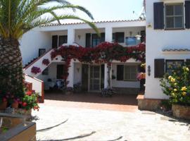 Casa Lucia，位于Capo Comino的酒店