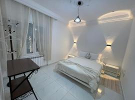 The Blue & White Perle 2，位于西迪&middot;布&middot;赛义德的宠物友好酒店