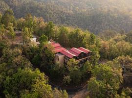 Aavaas Hill Resort，位于兰斯顿的酒店