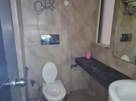 Hotel O Paradise Inn，位于古尔冈的酒店