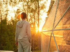 Glamping Julared，位于穆尔舍的酒店