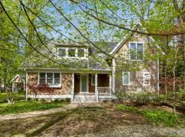 Cedar Gables & Carriage House