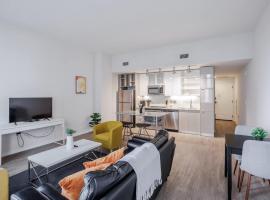 CozySuites Sky Central #7，位于辛辛那提的酒店