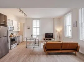 CozySuites Sky Central #18