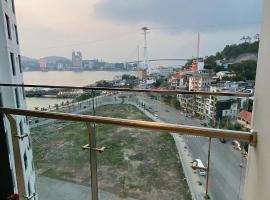 Căn 18A34 toà S2 The Sapphire, Hạ Long，位于Kon Rung (1)的公寓式酒店