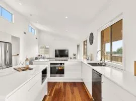 The Corlette Beach Retreat