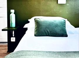 Hôtel Jules，位于勒图凯-巴黎普拉日的酒店