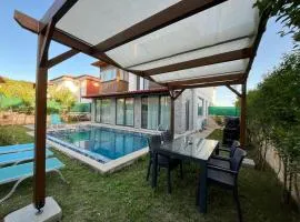 Derya Beach Agullu Villa 6