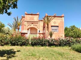 chez l'habitant amazigh，位于瓦尔扎扎特的酒店