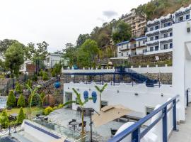 Terra Bliss Lake Bhimtal Resort And Spa，位于比姆塔尔的酒店