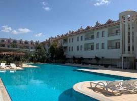 Club Kocer Apartments，位于马尔马里斯的公寓式酒店