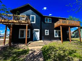2 Bed1bathkitchengrillfirepit-sleeps 6pp，位于Russell的酒店