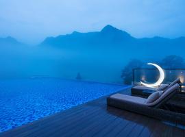 Hilltop House Resort，位于张家界的酒店